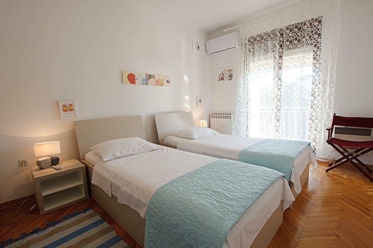 Apartment Elza
